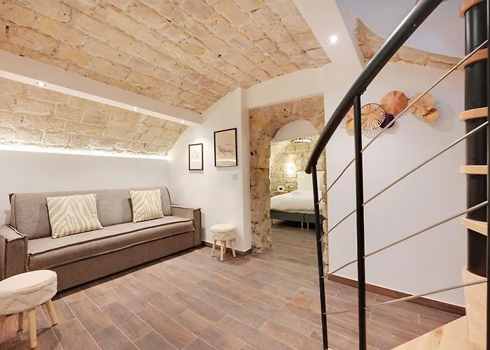 Charming 8p - Broca - Saint-germain - *