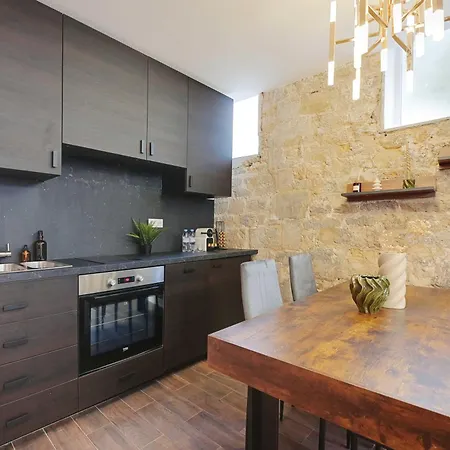 Apartmán Charming 8p - Broca - Saint-germain - *