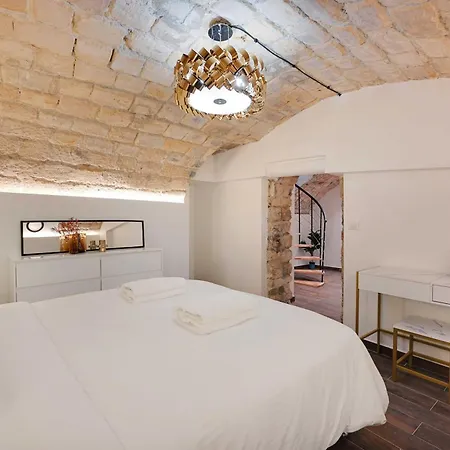 Charming 8p - Broca - Saint-germain - *